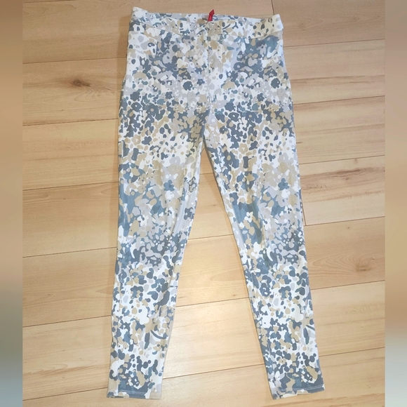 NWOT Spanx Jean Ish Leggings - Picture 2 of 5